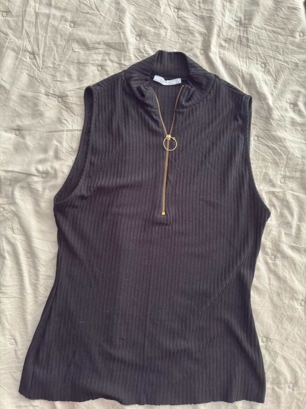 Zara Black Ribbed Sleeveless Tank with Gold O-Ring Zip